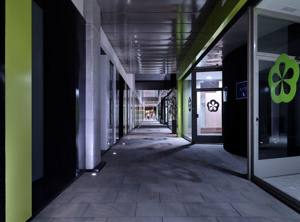 Residencia Melon District Marina Hotel Барселона Екстериор снимка