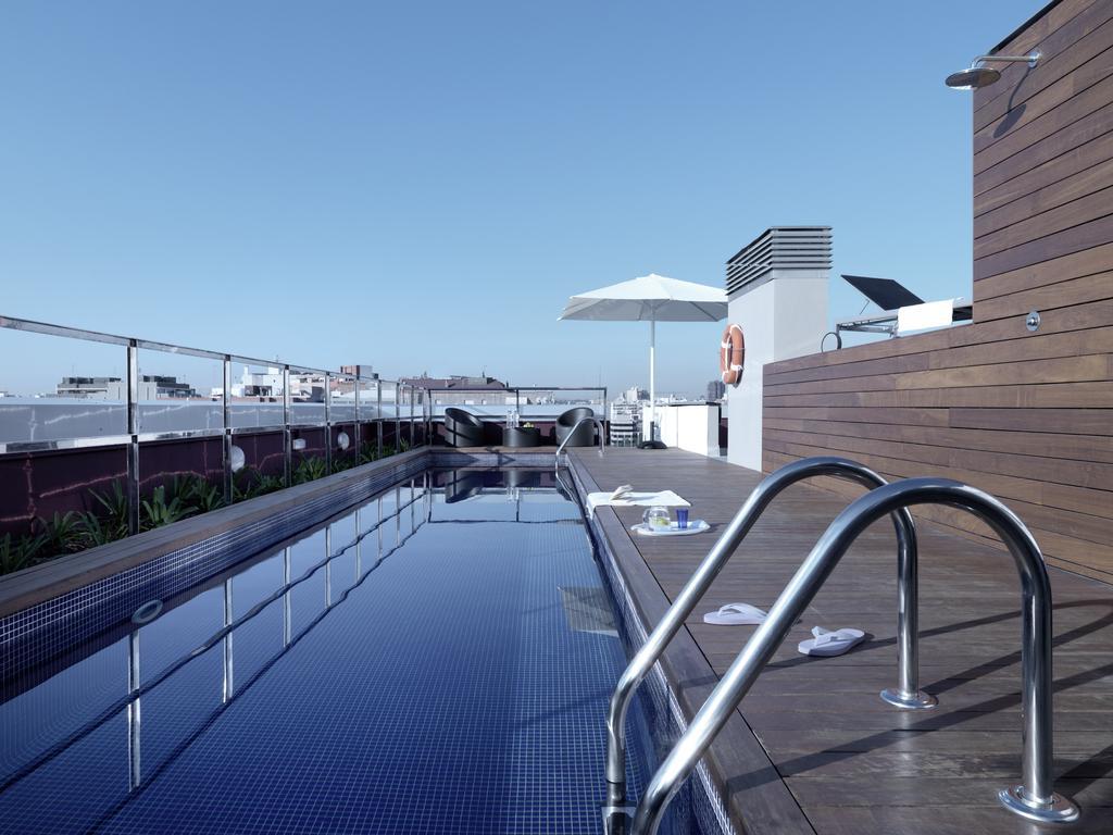 Residencia Melon District Marina Hotel Барселона Екстериор снимка